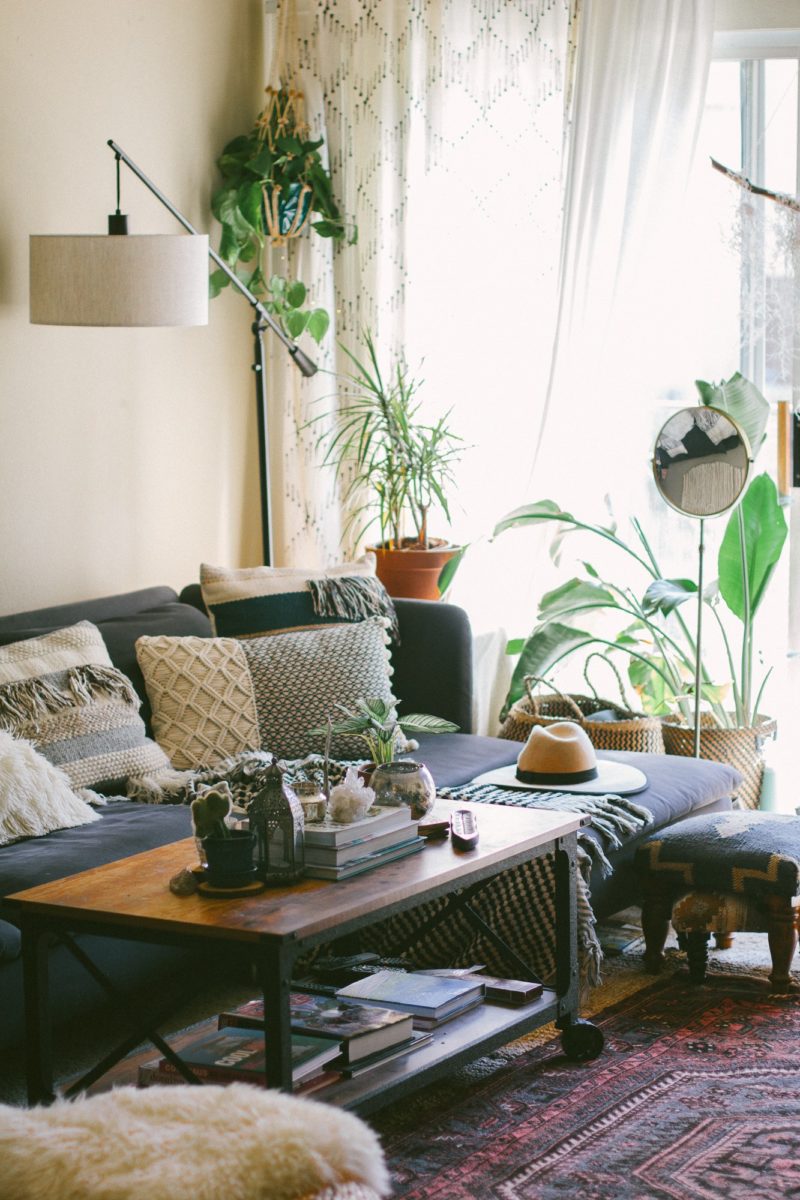 Small Home Big Style: A Plant Filled Bohemian Rental in LA - SG Style